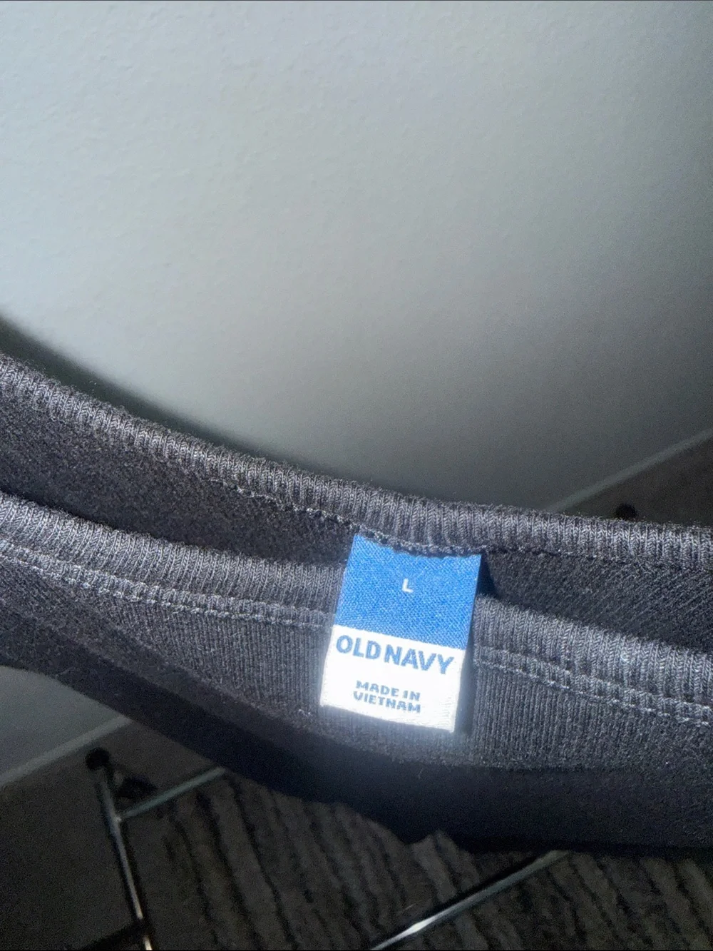 Old Navy Black Scoop-Neck Maxi Dress - Picture 2 of 2